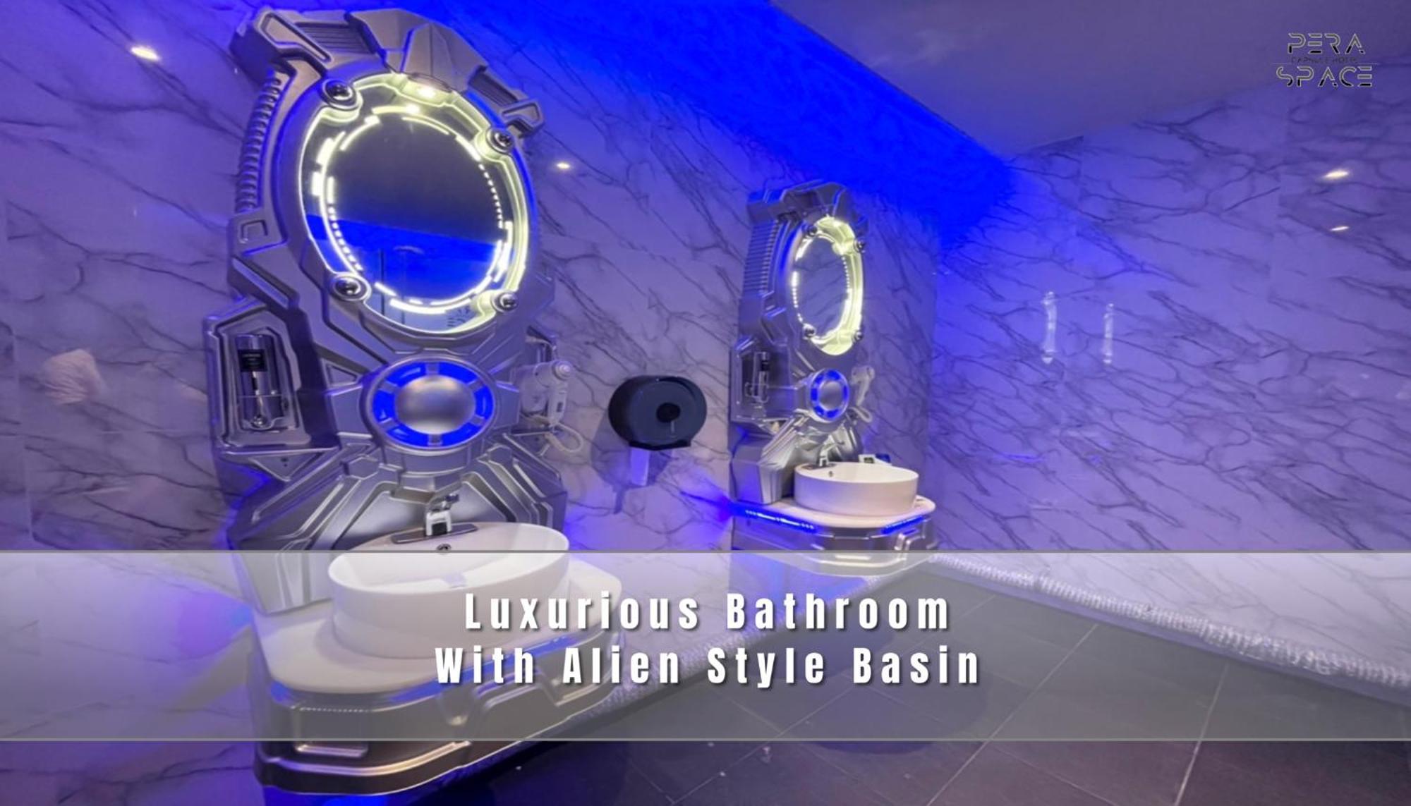 Pera Space Capsule Hotel Phuket Εξωτερικό φωτογραφία